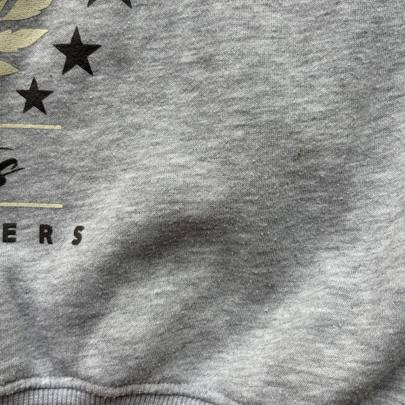 2/20$ SWS Athletics Colorado Bear Graphic Crewneck Sweatshirt Heather Grey Small - Picture 9 of 9